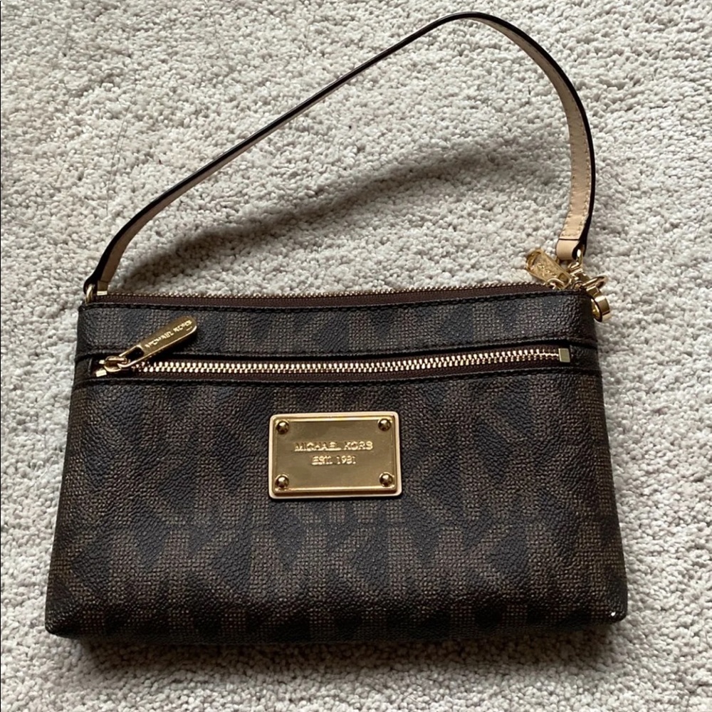 Purse - Picture 2 of 8